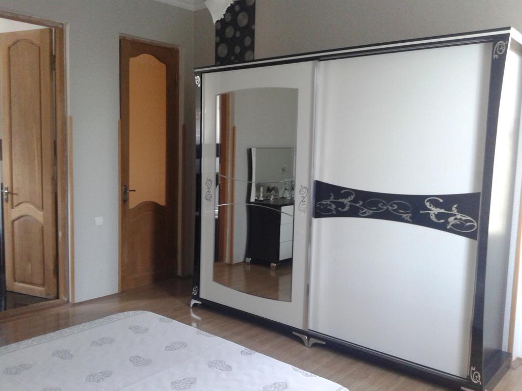 Bajo Guest House 쿠타이시 객실 사진