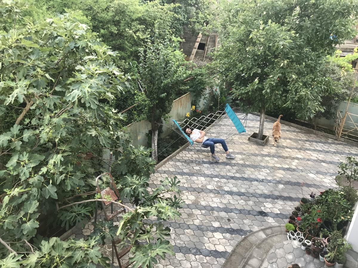 Bajo Guest House 쿠타이시 외부 사진
